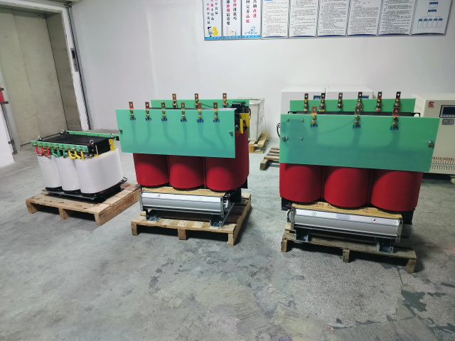 青川KS11-1000KVA矿用变压器